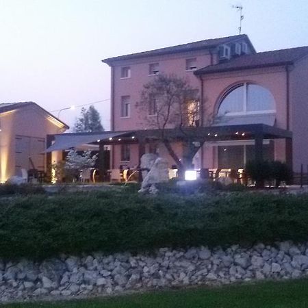 Agrialloggi La Palazzina Curtarolo Kültér fotó